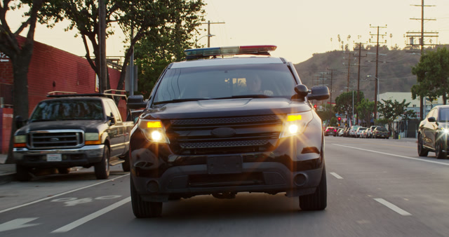 video_p6k_los-angeles_police_20251106_009_007.mov