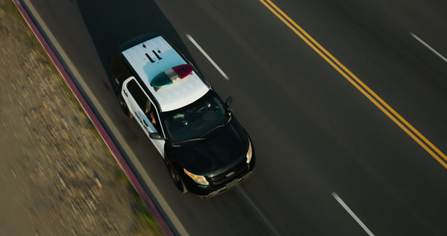 video_i3_los-angeles_police_20251106_003_003.mov