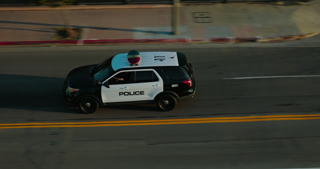 video_i3_los-angeles_police_20251106_008_008.mov