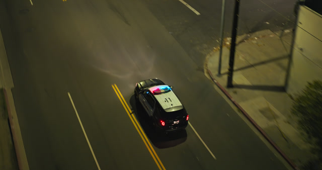 video_i3_los-angeles_police_20251106_015_016.mov