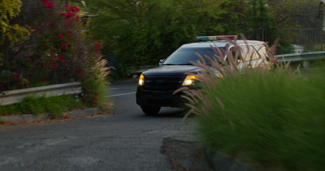 video_p6k_los-angeles_police_20251106_010_008c.mov