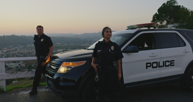 video_r3d_los-angeles_police_20251106_037.mov